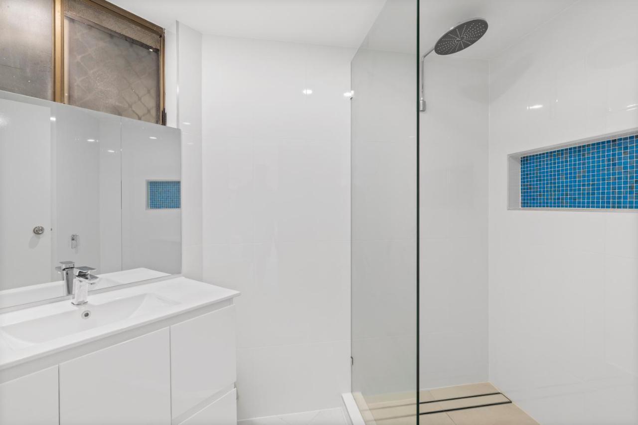 Whitsunday Waterfront Apartments Airlie Beach Extérieur photo