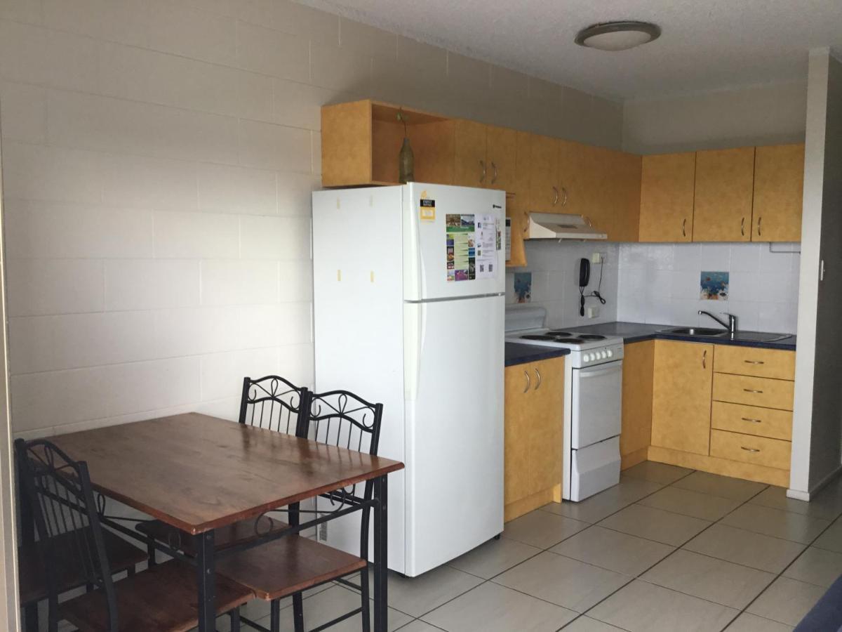 Whitsunday Waterfront Apartments Airlie Beach Extérieur photo