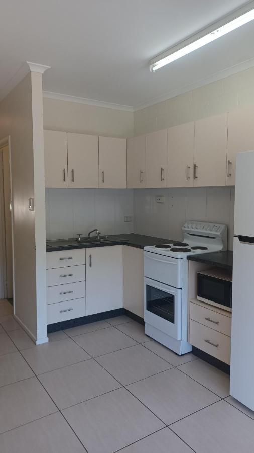 Whitsunday Waterfront Apartments Airlie Beach Extérieur photo