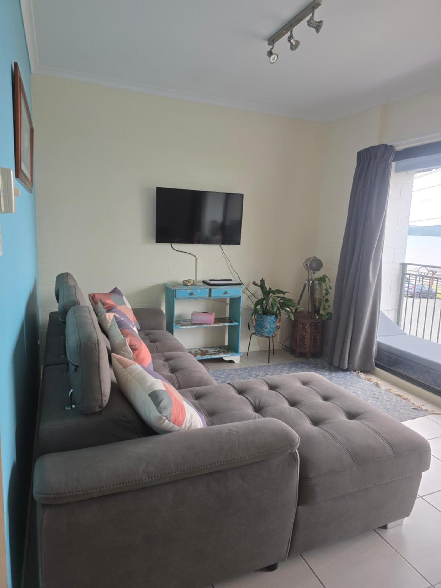 Whitsunday Waterfront Apartments Airlie Beach Extérieur photo