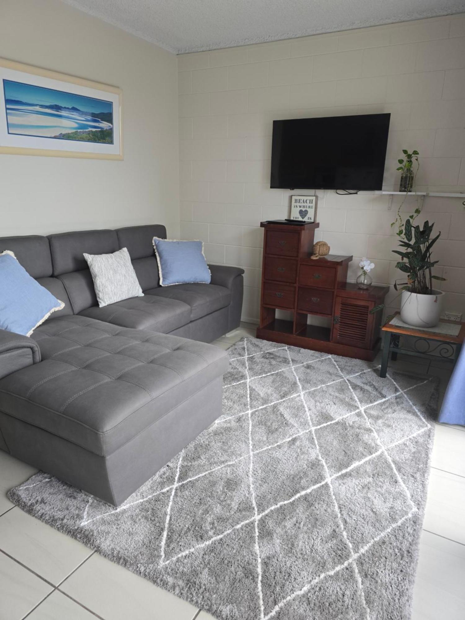Whitsunday Waterfront Apartments Airlie Beach Extérieur photo